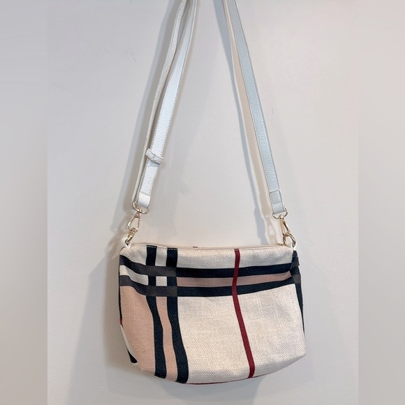 Handbags - 🔥Stylish Plaid Crossbody Bag - White, Black, Red🔥